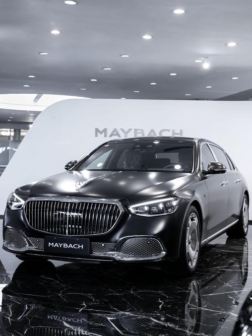 佛山南海区晶恒飞企业管理咨询岚图汽车的售后服务让用户无忧出行，迈巴赫未来的豪华车趋势